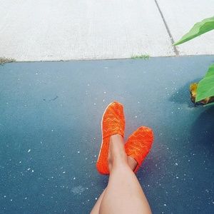 Meet your Posher, Amina